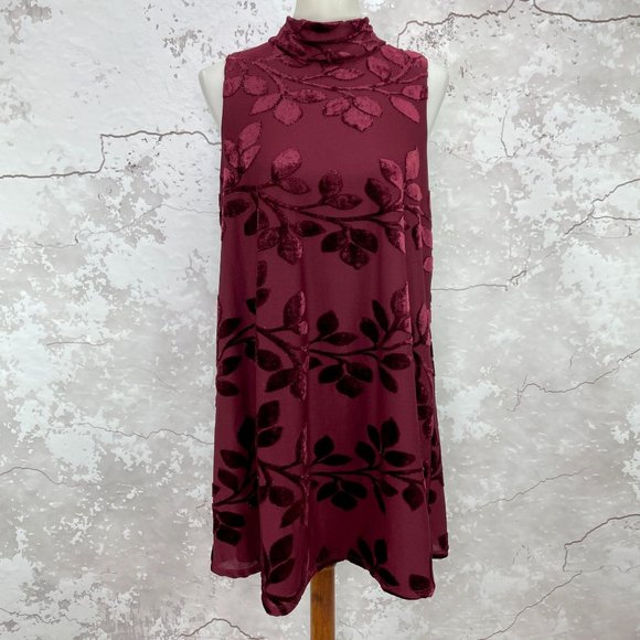 Adrienne Vittadini Burgundy Velvet Sleeveless Dress M NWT - Picture 10 of 10